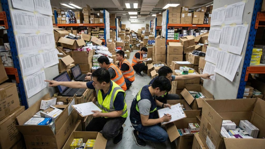 Kho bán lẻ vận hành thủ công bằng Excel khiến tồn kho sai lệch và xử lý đơn chậm.